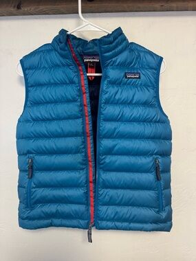 Patagonia Kids' Teal Blue Puffer Vest with Red Trim